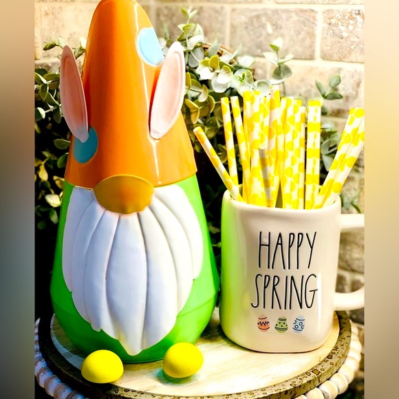 Gnome Scentsy warmer - Picture 1 of 1